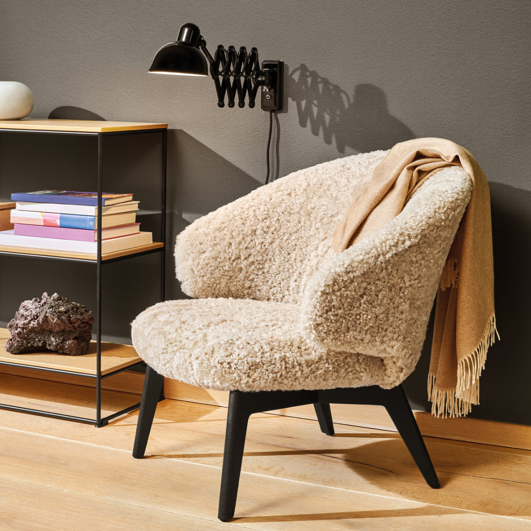 Let Loungesessel von Fritz Hansen  Connox