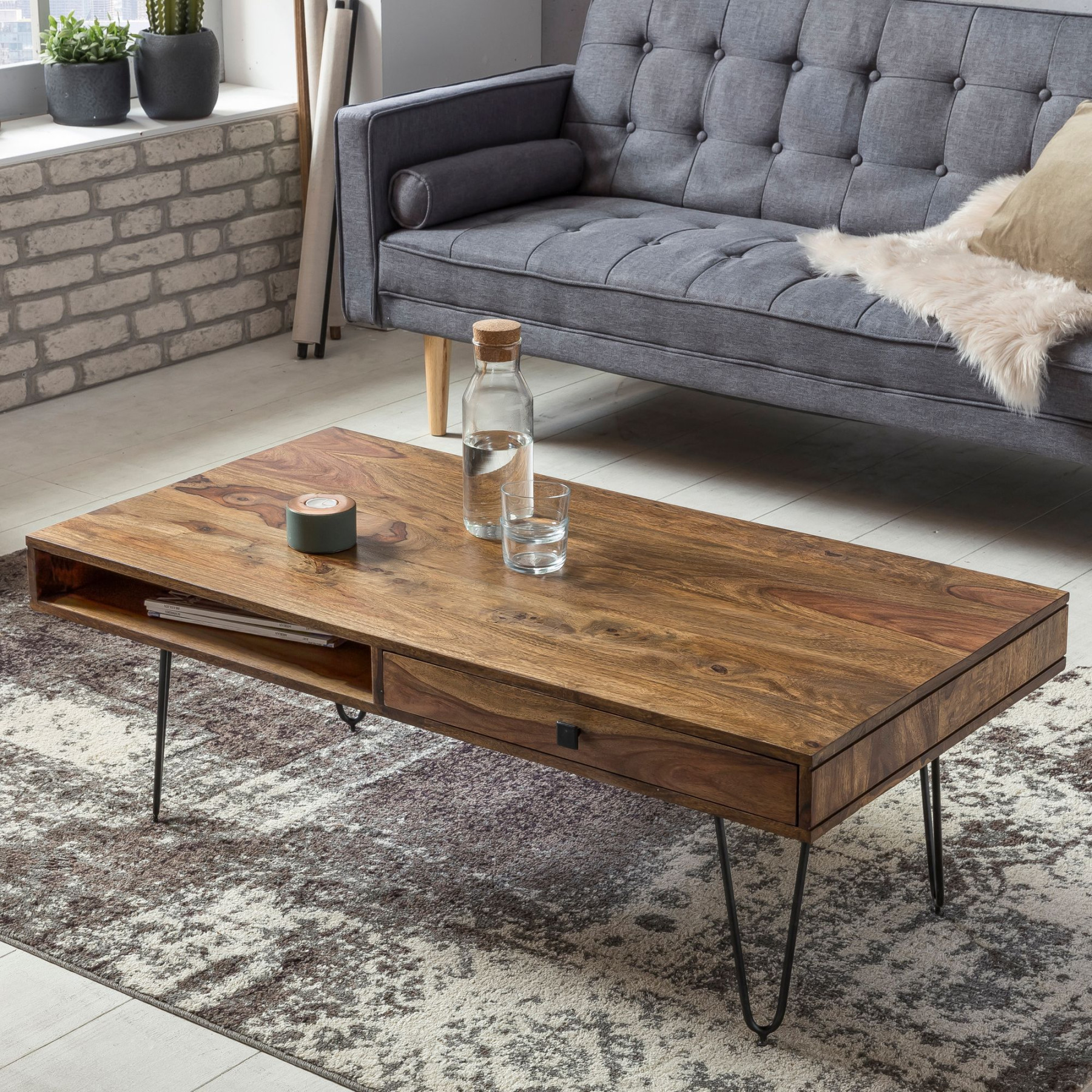 WOHNLING Couchtisch Massiv-Holz Sheesham cm breit Wohnzimmer-Tisch  Design Metallbeine Landhaus-Stil Beistelltisch